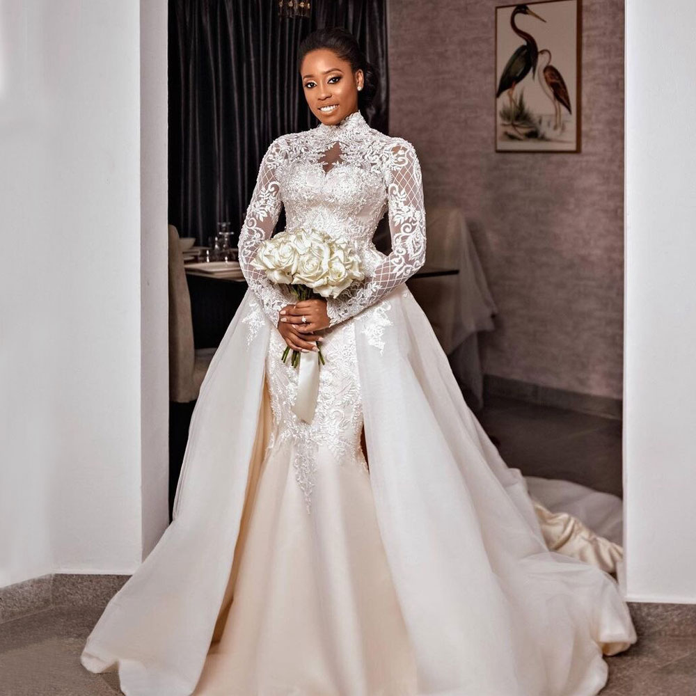 Graceful Lace Mermaid Wedding Dresses Beaded High Neck Plus Size Bridal Gowns With Detachable Train Long Sleeves Tulle Vestido De Novia, Champagne
Graceful Lace Mermaid Wedding Dresses Beaded High Neck Plus Size Bridal Gowns With Detachable Train Long Sleeves Tulle Vestido De Novia, Champagne