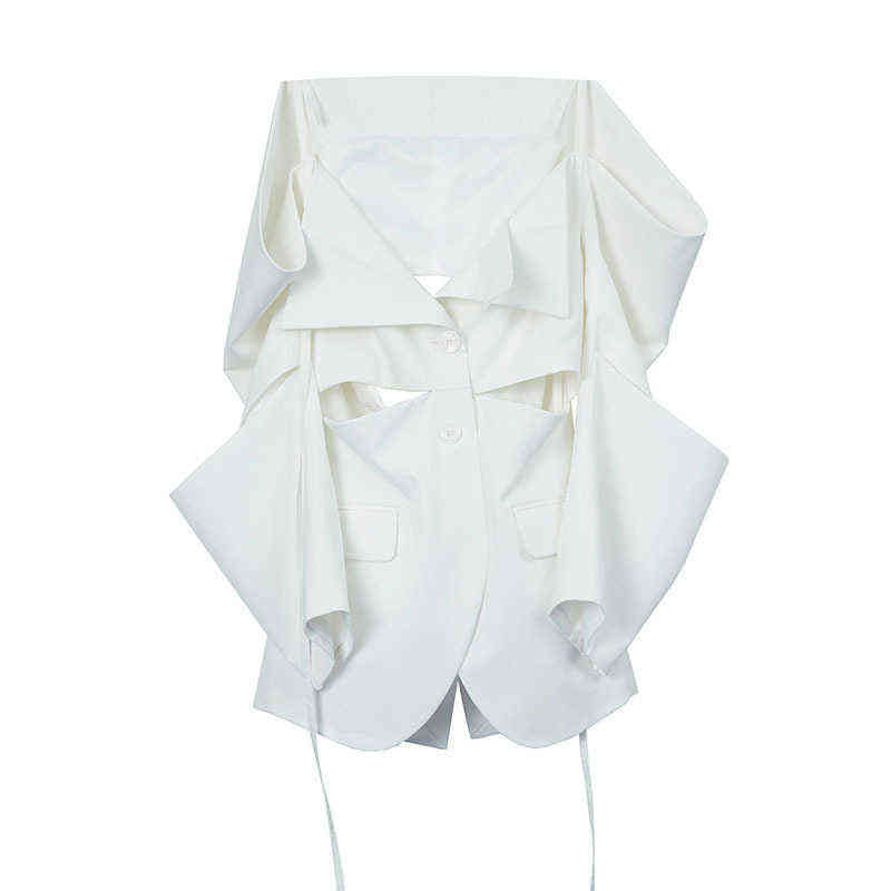TWOTWINSTYLE Loose White Blazer For Women Notched Collar Long Sleeve Hollow Out Casual Blazers Female Fashion Clothing 211122