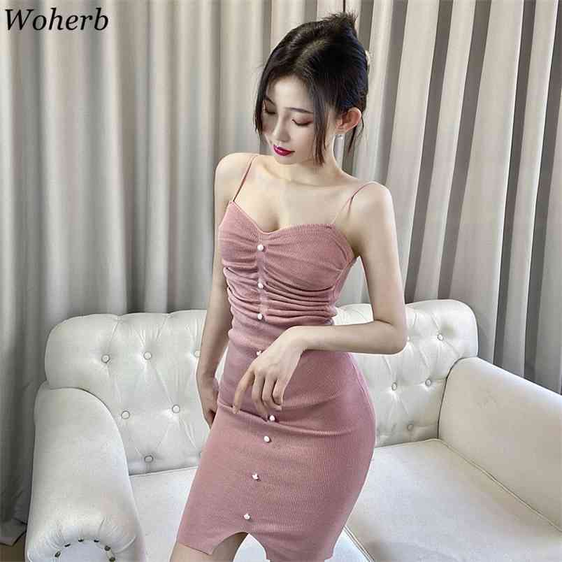 Korean Sexy Knitted Mini Dress Women Summer V-neck Spaghetti Strap Dresses Ladies Bodycon Slim Robe Vestidos Femme 210519, Black
Korean Sexy Knitted Mini Dress Women Summer V-neck Spaghetti Strap Dresses Ladies Bodycon Slim Robe Vestidos Femme 210519, Black