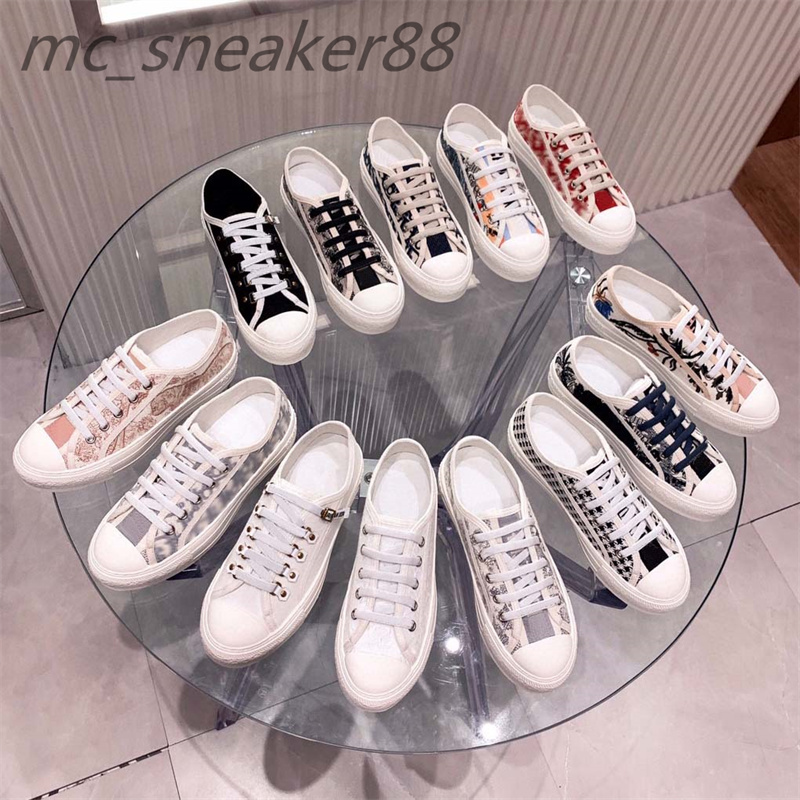 2021 Designer Low up Women shoes Espadrilles Sneakers printing Walk Sneaker Embroidery Top Platform Shoe size 35-41, Dio casual shoes
2021 Designer Low up Women shoes Espadrilles Sneakers printing Walk Sneaker Embroidery Top Platform Shoe size 35-41, Dio casual shoes