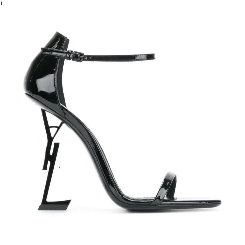Femmes Haute Talons Fête Fashion Rivet Dance Nouveaux Shoes Sexy High Heel Sandales Lady Mariage Chaussures Grande Taille 34-43 mjkjj002
Femmes Haute Talons Fête Fashion Rivet Dance Nouveaux Shoes Sexy High Heel Sandales Lady Mariage Chaussures Grande Taille 34-43 mjkjj002