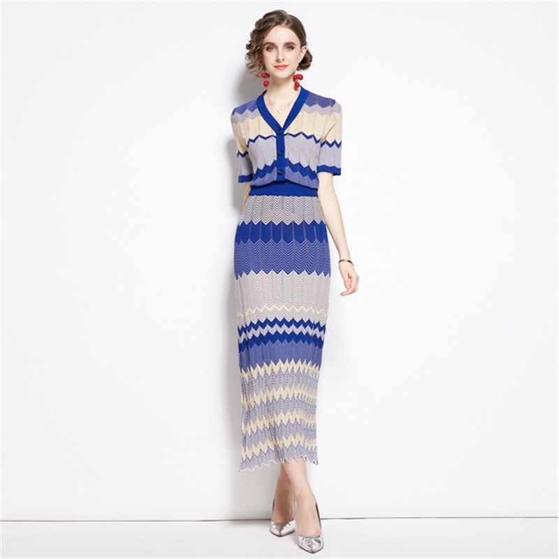Autumn Women's Two-piece set Elegant Blue Wave Striped Knitted Suit Short sleeve Sweater Top + High waist Long Skirt 210519