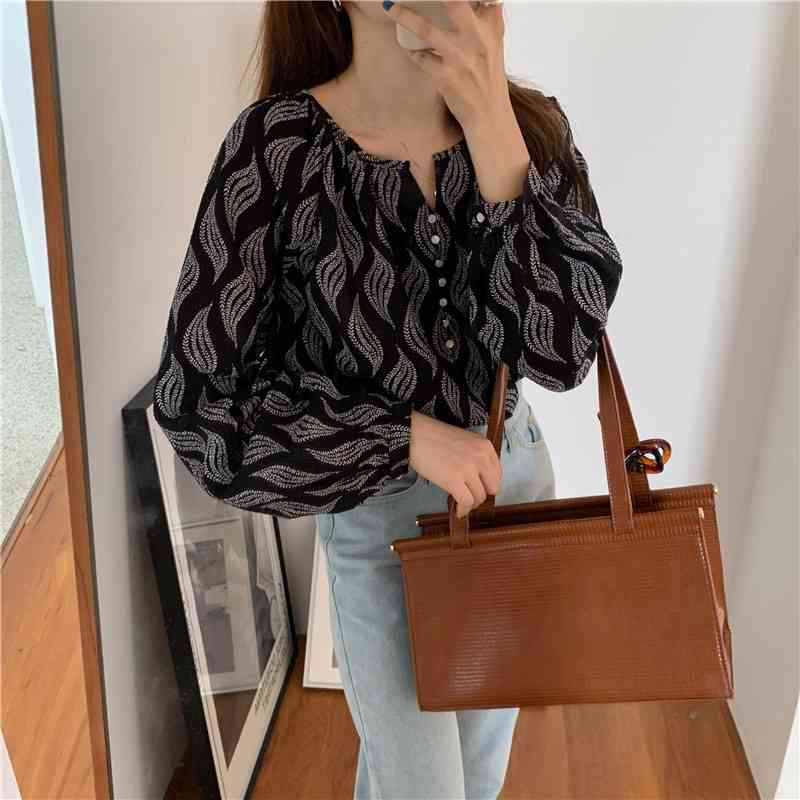 Womens Blouses Summer Tops Femme Casual Shirt Long Sleeve Girls Women Blouse Oversize Plus Size Blusas Loose Sexy 210417Z