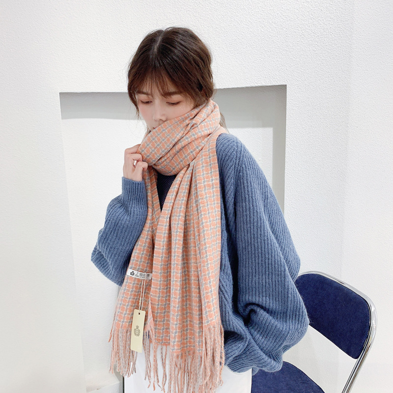 Autumn and Winter Korean Style Small Plaid Scarf Womens Winter All-Matching Warm Scarf Double-Sided Fashion Scarf
Autumn and Winter Korean Style Small Plaid Scarf Womens Winter All-Matching Warm Scarf Double-Sided Fashion Scarf