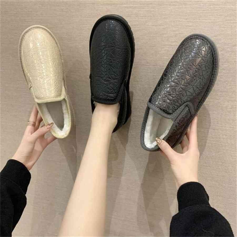 Winter Women Boots Ladies Female Brand Fashion Designer Loafers Flat Shoes Luxury Leather Fur Ankle Snow Boots for Women wenshet, Black
Winter Women Boots Ladies Female Brand Fashion Designer Loafers Flat Shoes Luxury Leather Fur Ankle Snow Boots for Women wenshet, Black