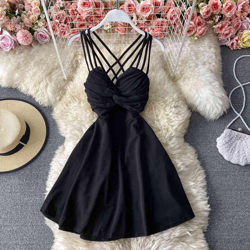 Women Dress Bandage Pleated A-line Mini Vestidos Summer Sexy Vintage Holiday Party Robes Solid Cute Dresses 210519