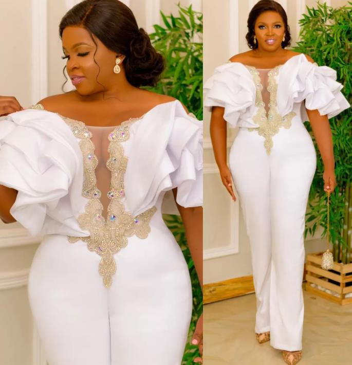 Plus Size Arabic Aso Ebi Luxurious White Jumpsuits Prom Dresses Scoop Beaded Crystals Evening Formal Party Second Reception Birthday Engagement Gowns 