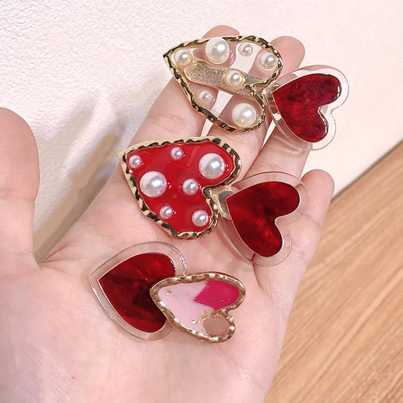 Hair Clips & Barrettes Four Seasons Universal Pearl Red Love Hairpin Fashion Duckbill Clip Side Girl Bangs Headdress, Golden;silver
Hair Clips & Barrettes Four Seasons Universal Pearl Red Love Hairpin Fashion Duckbill Clip Side Girl Bangs Headdress, Golden;silver