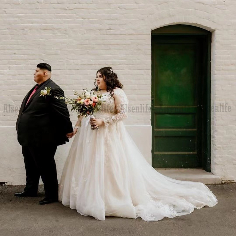 Plus Size Wedding Dress A Line Beach Summer Lace Big Bridal Gowns Long Sleeves Wedding Party Gown