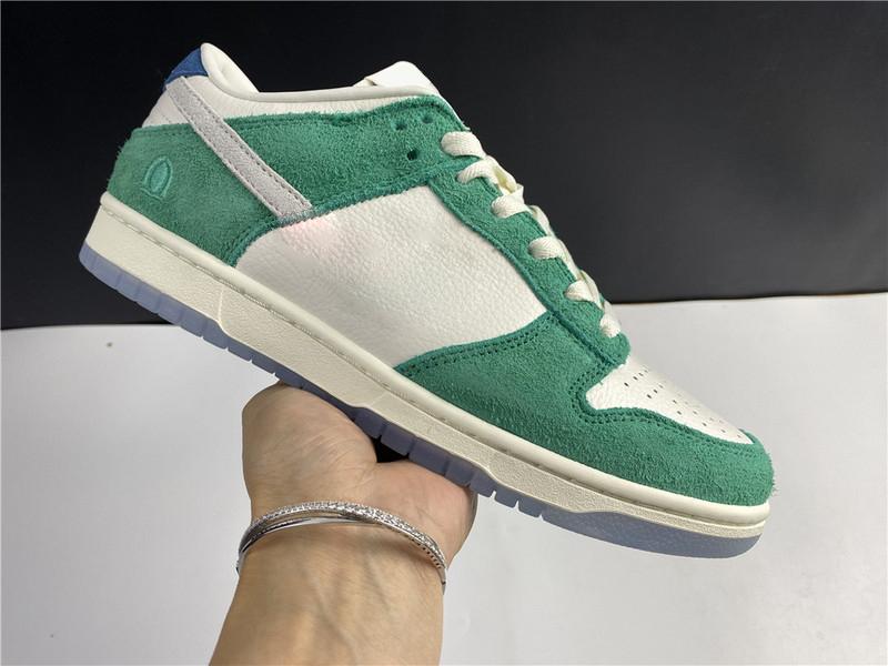 New Fashion OG low green blue SB Dunk Kasina suede Skateboard Shoes Men Women Comfortable Trainer Sneakers CZ6501-101
New Fashion OG low green blue SB Dunk Kasina suede Skateboard Shoes Men Women Comfortable Trainer Sneakers CZ6501-101