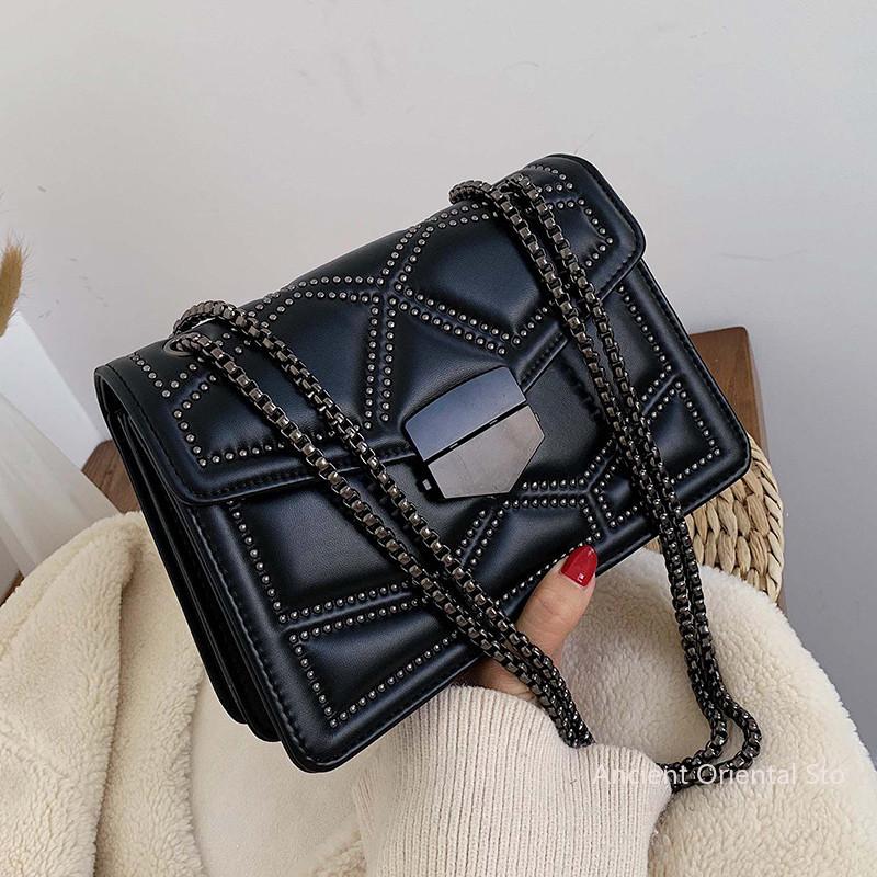 Evening Bags Rivet Chain Small Crossbody For Women 2021 Fashion Trend Designer Pu Leather Shoulder Bag Female Luxury Handbags And Purse, Black
Evening Bags Rivet Chain Small Crossbody For Women 2021 Fashion Trend Designer Pu Leather Shoulder Bag Female Luxury Handbags And Purse, Black