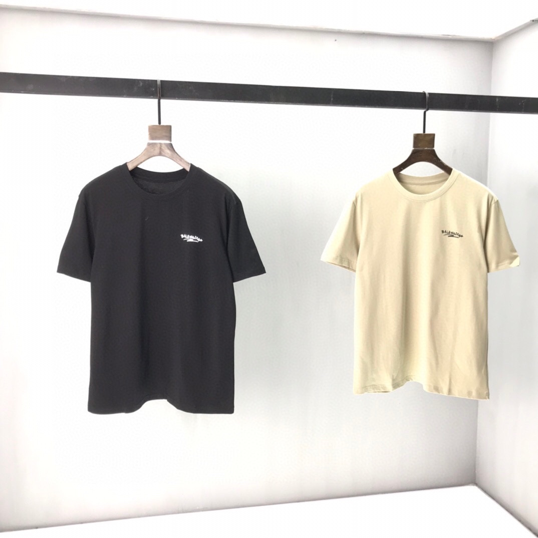 2021 men's wear designer fashion sexy boy T-shirt comfortable breathable cotton short ms female designer brand men's T-shirt high quality Q1
2021 men's wear designer fashion sexy boy T-shirt comfortable breathable cotton short ms female designer brand men's T-shirt high quality Q1