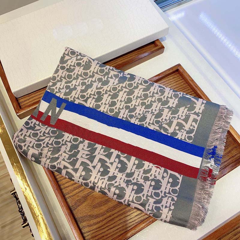 luxury scarves real silk scarf keep warm high-grade scarfs style accessories simple retro for womens, Blue;gray
luxury scarves real silk scarf keep warm high-grade scarfs style accessories simple retro for womens, Blue;gray