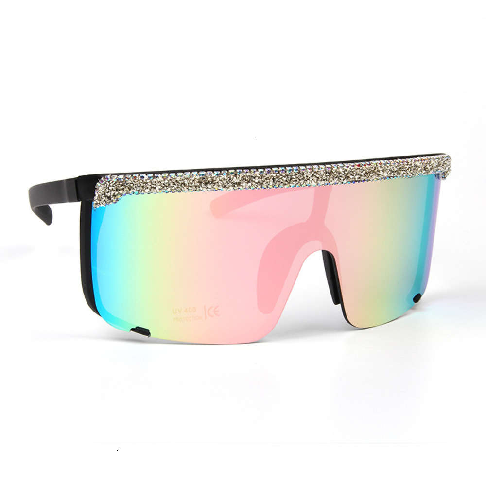 Highend accessories Vintage Oversized Women Sun Gravel Drilling Glass Windproof Large Frame Sunglass, Black
Highend accessories Vintage Oversized Women Sun Gravel Drilling Glass Windproof Large Frame Sunglass, Black