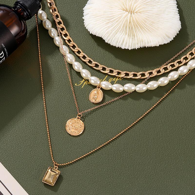 Pendant Necklaces VCORM Punk Gold Multilayer Pearl Chain Necklace For Women Fashion Vintage Coin Crystal Choker 2021 Trend Female Jewelry
Pendant Necklaces VCORM Punk Gold Multilayer Pearl Chain Necklace For Women Fashion Vintage Coin Crystal Choker 2021 Trend Female Jewelry