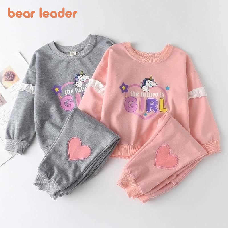 Bear Leader Girls Cartoon Clothing Sets Autumn Kids Clothes Toddler Baby Tracksuit Cute Costumes Children Clothing 3-7 Year 210708, Az1788pink
Bear Leader Girls Cartoon Clothing Sets Autumn Kids Clothes Toddler Baby Tracksuit Cute Costumes Children Clothing 3-7 Year 210708, Az1788pink