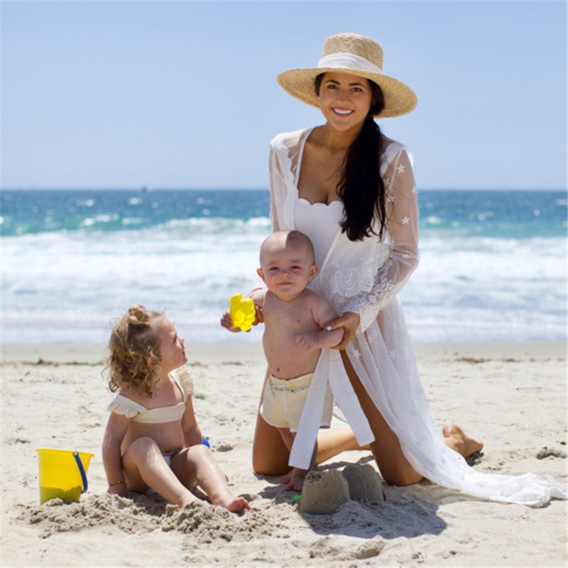 Tunics for beach Long Lace Beach Dress Women Swim Cover up Plus size Saida de Praia Robe Plage Kaftan #Q1027 210420