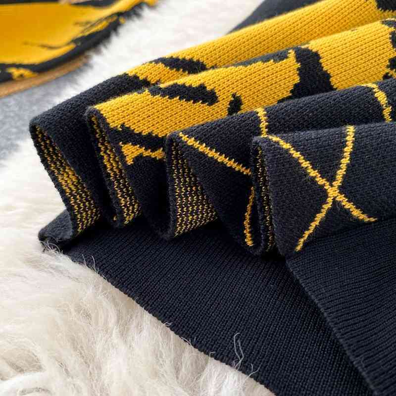 Sexy Bodycon Knitted Dress Women Tiger Print Vintage Sweater Dresses Female Mini Stretch Pencil Vestidos De Mujer 210519