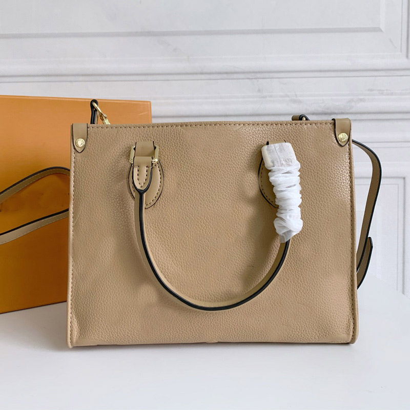 Classic Handbag Tote Bag Women Shoulder Shopping Bags Genuine Leather Embossed L Letters Adjustable Strap M45659o High Quality
Classic Handbag Tote Bag Women Shoulder Shopping Bags Genuine Leather Embossed L Letters Adjustable Strap M45659o High Quality
