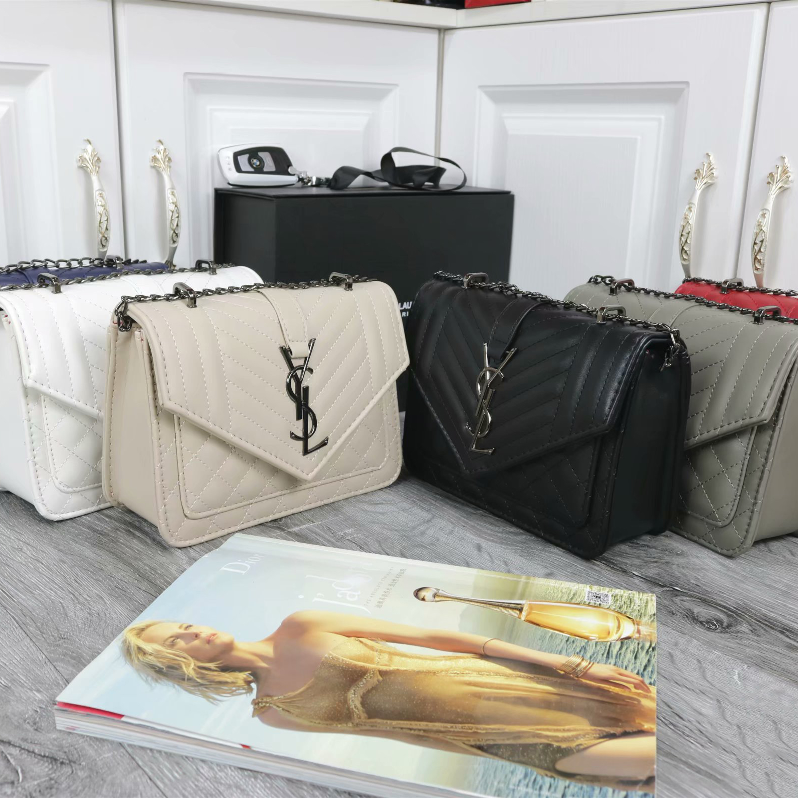 FashionYSLBag LVLOUISVITTON BagVUTTON Crossbody Shoulder Women Purse Handbags Messenger Bags 502
FashionYSLBag LVLOUISVITTON BagVUTTON Crossbody Shoulder Women Purse Handbags Messenger Bags 502