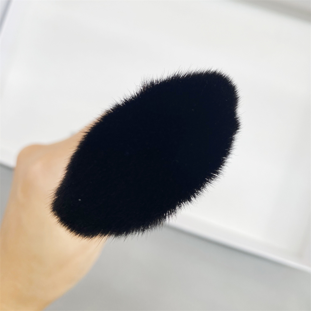 PRECISE BLENDING Makeup Fan Brush - Dense Fan Shaped Highlighting Contouring Powder Blush Beauty Cosmetics Tool