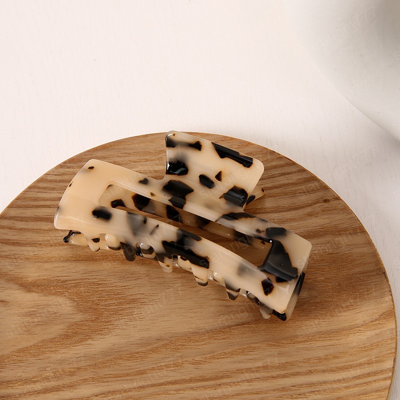 Fashion Elegant All-match Large acrylic Leopard Hair Claws Clip Hairpin Barrettes for Women Girl Accessories Headwear