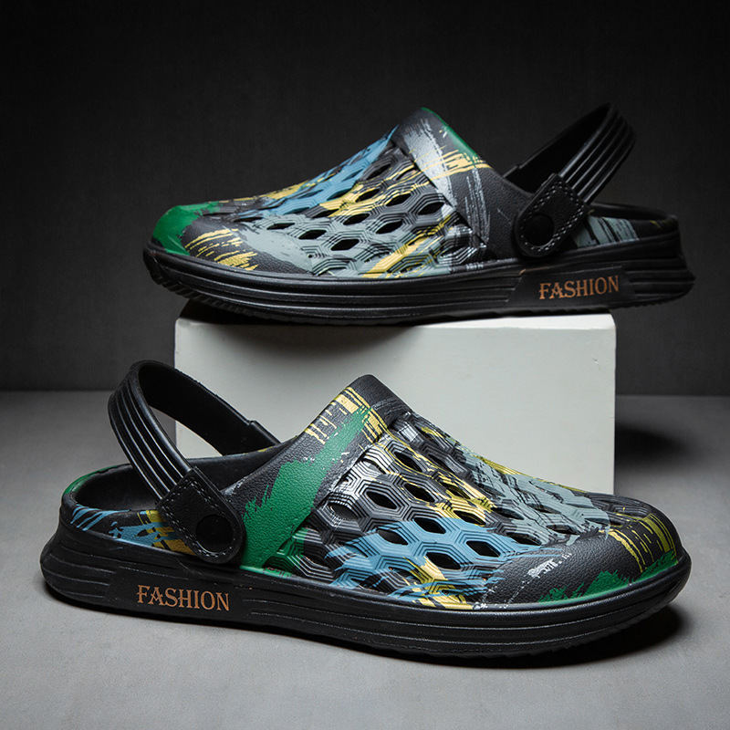 Slippers summer trend go out men's Baotou camouflage hole shoes antiskid outdoor wear driving beach sandals, White
Slippers summer trend go out men's Baotou camouflage hole shoes antiskid outdoor wear driving beach sandals, White