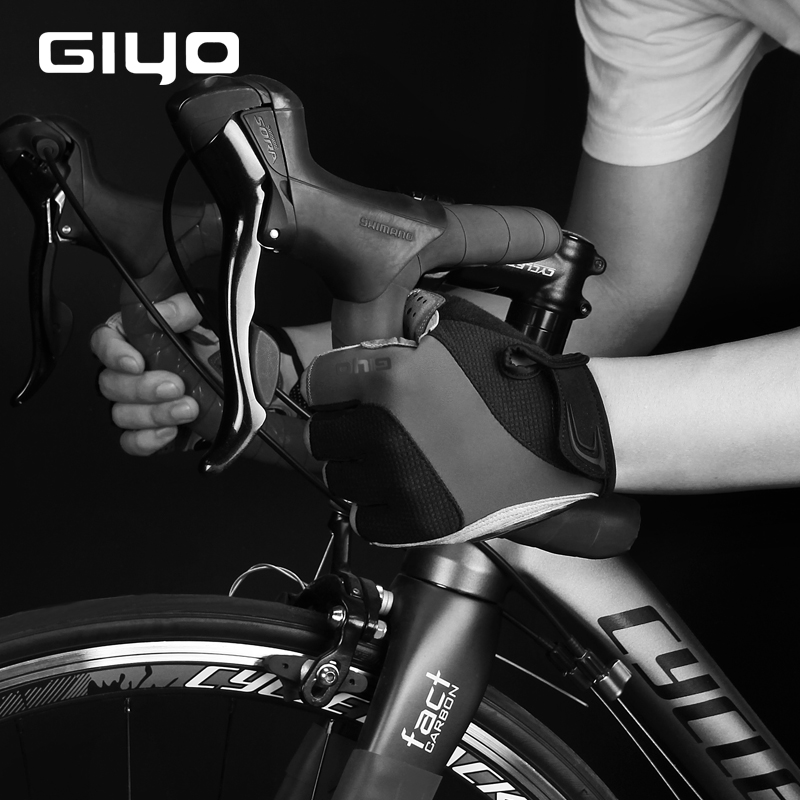 GIYO Bicycle Gloves Half Finger Outdoor Sports Gloves For Men Women Gel Pad Breathable MTB Road Racing Riding Cycling Gloves DHg
GIYO Bicycle Gloves Half Finger Outdoor Sports Gloves For Men Women Gel Pad Breathable MTB Road Racing Riding Cycling Gloves DHg