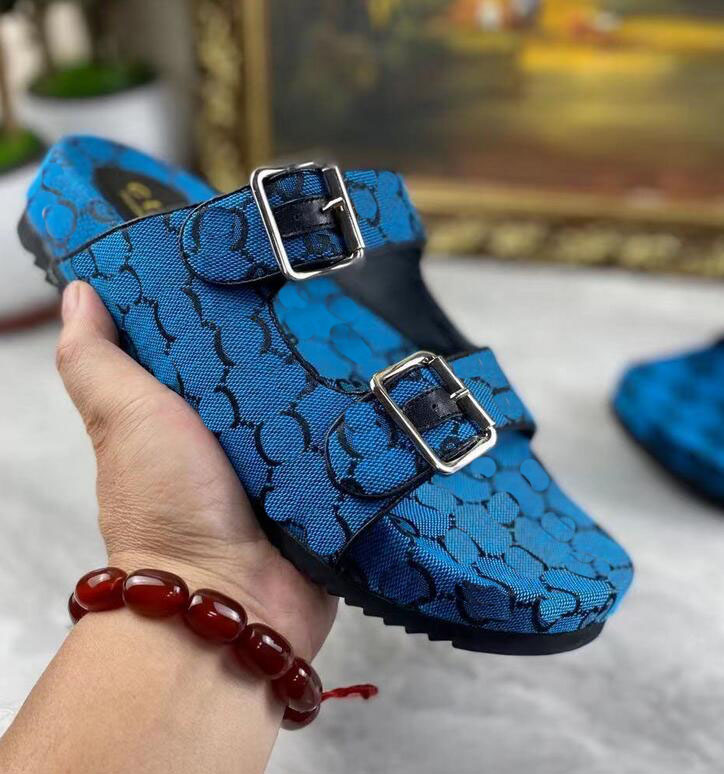 High quality Stylish Slippers Tigers Fashion Classics Slides Sandals Men Women shoes Design Summer Italian top quality men's slippers
High quality Stylish Slippers Tigers Fashion Classics Slides Sandals Men Women shoes Design Summer Italian top quality men's slippers
