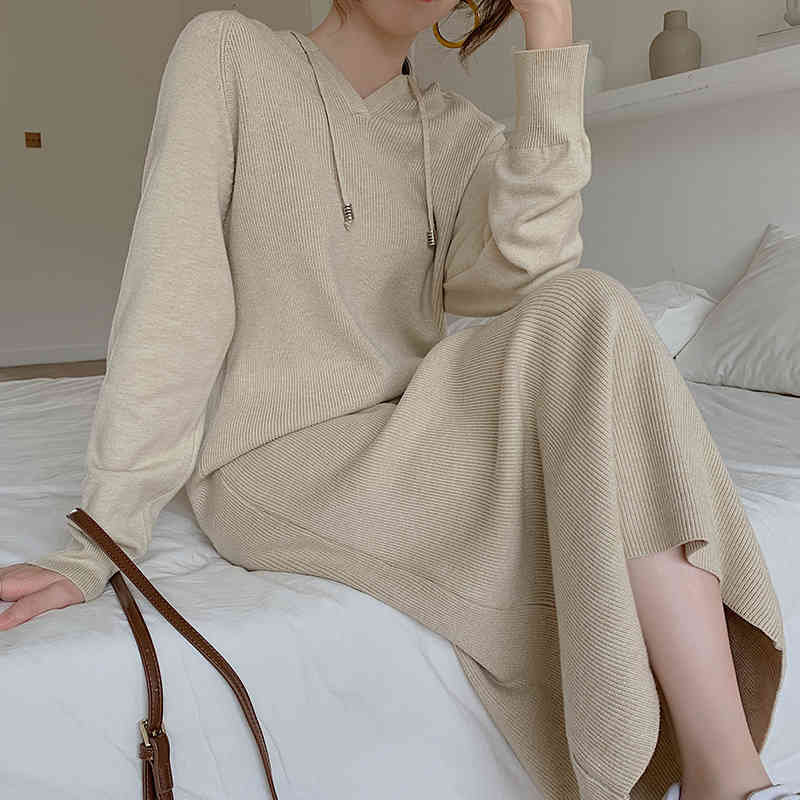 Arrival Autumn Winter Women Hooded Dresses Knitted Loose Fashion Korea Chic Elegant Casual Solid Midi Female Long Vestidos 210520