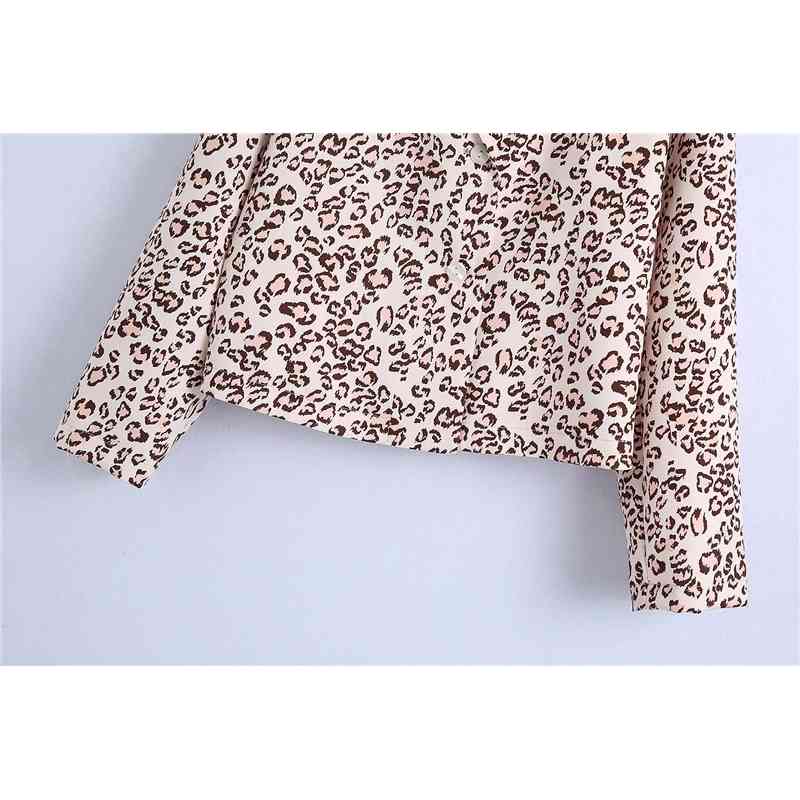 Streetwear Women Leopard Print Shirts Fashion Ladies Khaki Notched Collar Tops Causal Female Chic Button Blouses 210430