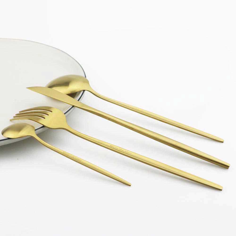 JANKNG 24Pcs Gold Matte Cutlery Set Stainless Steel Dinnerware Set Knife Fork Spoon SilverwareTableware Kitchen Flatware Set 211012