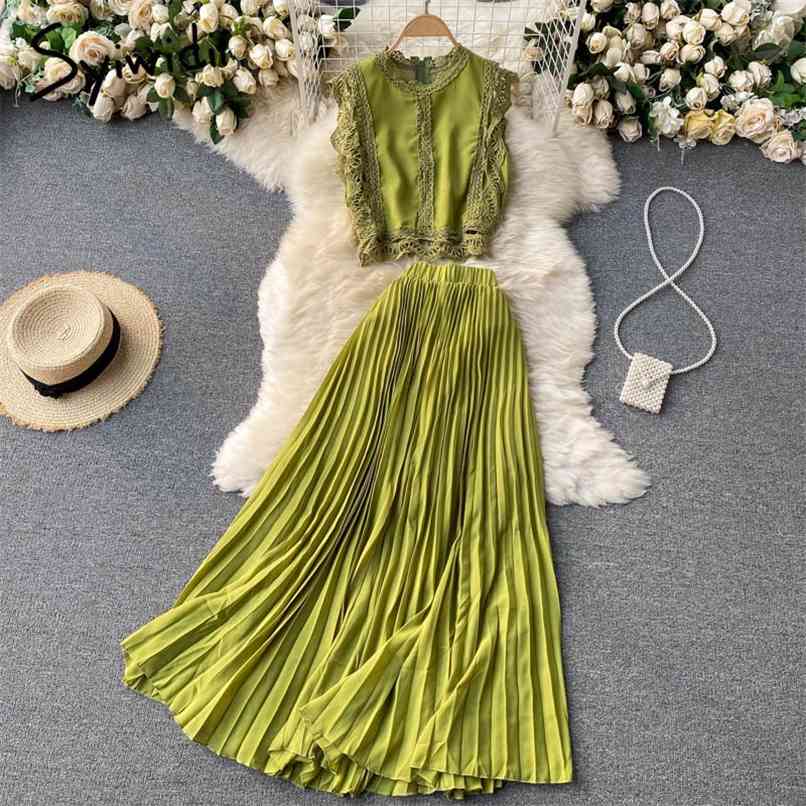 2 Piece Skirts Set Women Summer Beach Sleeveless Back Zipper Short Lace Shirts Chiffon Midi Skirt Green White Pink 210607
2 Piece Skirts Set Women Summer Beach Sleeveless Back Zipper Short Lace Shirts Chiffon Midi Skirt Green White Pink 210607