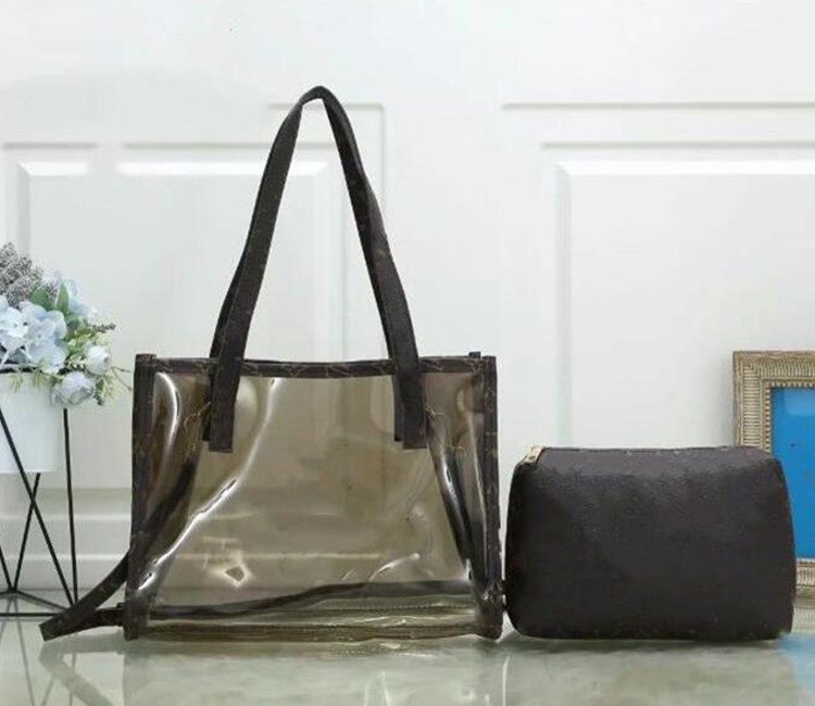 wholesale! 2021 Fashion Totes Baker Bag Jelly Shoulder Clear Transparent Bucket PVC Tote Hand for Women
wholesale! 2021 Fashion Totes Baker Bag Jelly Shoulder Clear Transparent Bucket PVC Tote Hand for Women