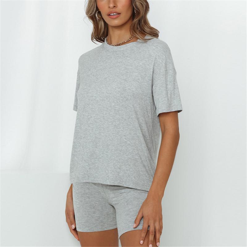 Summer 2021 Women's Two-Piece Suit Solid Color Women Sweatsuits Sets Home Loose Fashion Casual Shorts Set Tracksuits