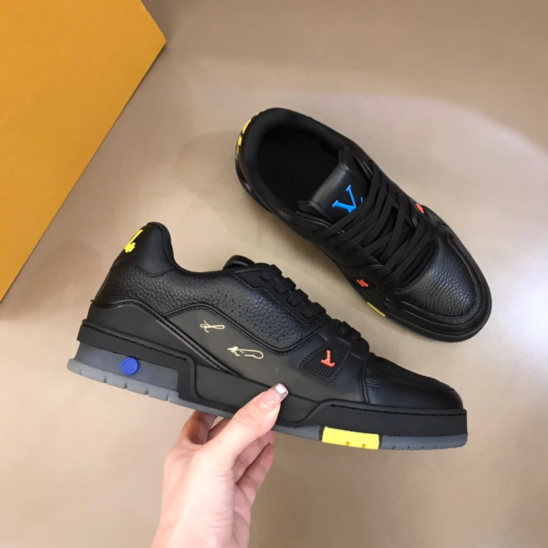 2021 New Men's Paris luxury Genuine Leather Lace-up sports shoesss men running shoes fashion sneakers Flat shoes White black Casu
2021 New Men's Paris luxury Genuine Leather Lace-up sports shoesss men running shoes fashion sneakers Flat shoes White black Casu