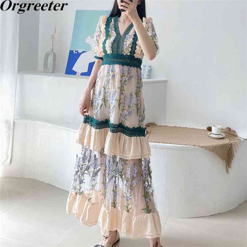 Floral Embroidery High Quality Long Maxi Bohemian Dress Robe Femme Retro Lotus leaf Patchwork Chiffon Mesh Holiday Beach 210602, Picture color
Floral Embroidery High Quality Long Maxi Bohemian Dress Robe Femme Retro Lotus leaf Patchwork Chiffon Mesh Holiday Beach 210602, Picture color