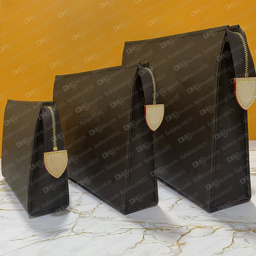Toiletry bag M47542 POUCH Womens Clutch Phone Cosmetic Mini Pochette Toilet Beauty Case Accessories High Quality Come with box
Toiletry bag M47542 POUCH Womens Clutch Phone Cosmetic Mini Pochette Toilet Beauty Case Accessories High Quality Come with box