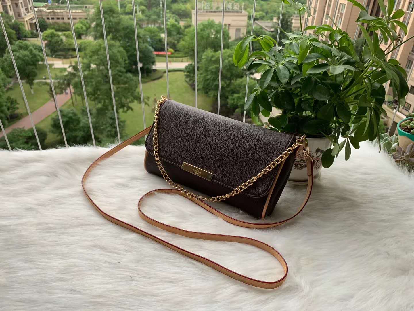 Womens messenger bag Fashion luxurys designers bags men bag mens Shoulder Lady Totes purse handbags crossbody backpack wallet A3
Womens messenger bag Fashion luxurys designers bags men bag mens Shoulder Lady Totes purse handbags crossbody backpack wallet A3