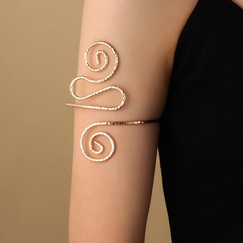 Bangle Retro Alloy Arm Bangles Fashion Girls Geometric Pattern Armband Butterfly Leaf Metal Bracelets Jewelry For Womens Party