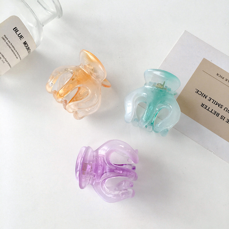 Length 5 CM Candy Color Flower Bud Shaped Hair Clamps Korean Women Colorful Medium Size Plastic Ponytail Hair Clips Claw Headdress Scrunchies Hairpins
Length 5 CM Candy Color Flower Bud Shaped Hair Clamps Korean Women Colorful Medium Size Plastic Ponytail Hair Clips Claw Headdress Scrunchies Hairpins