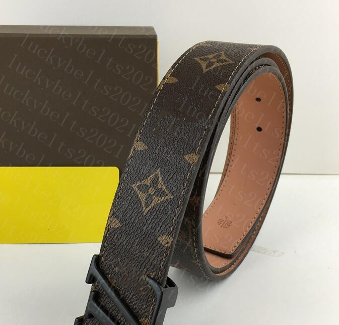 2022 Elt Top Fashion Luxury Designer Belts For Men Big Buckle Male Chastity Mens Leather GGLVLouis
VittonYSL
VUTTON boxs, Black;brown
2022 Elt Top Fashion Luxury Designer Belts For Men Big Buckle Male Chastity Mens Leather GGLVLouis
VittonYSL
VUTTON boxs, Black;brown
