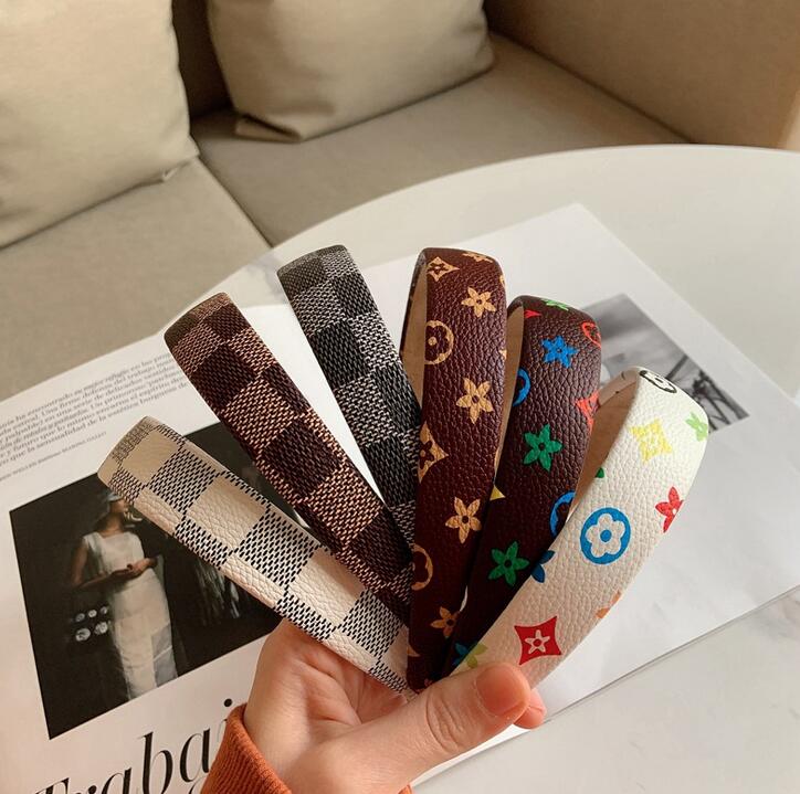 Fashion Vintage Style Letter Headbands Grid Pattern Hairbands Sports Fitness Charm Women Girl Retro Turban Headwraps Party Gift Jewelry, Silver
Fashion Vintage Style Letter Headbands Grid Pattern Hairbands Sports Fitness Charm Women Girl Retro Turban Headwraps Party Gift Jewelry, Silver