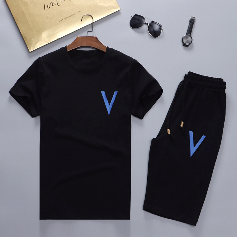 2021 Mens Designers Tracksuit Letters Embroidery Summer Fashion Sportswear Short Sleeves Pullover Jogger Pants Suits O-Neck Sportsuit Q25, Gray
2021 Mens Designers Tracksuit Letters Embroidery Summer Fashion Sportswear Short Sleeves Pullover Jogger Pants Suits O-Neck Sportsuit Q25, Gray