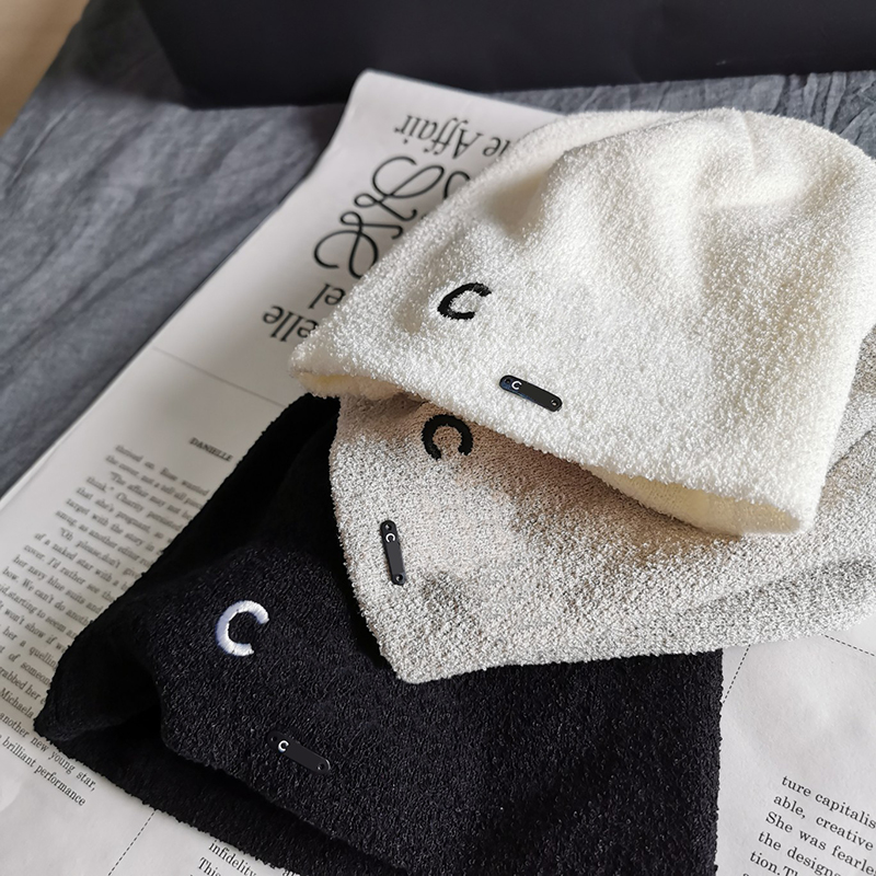 Fashion Knitted Hat High Quality Designers Hats Men's and Women's Pile Cap Luxurys Wool Caps Outdoor Warmth in Winter ggod, Blue;gray
Fashion Knitted Hat High Quality Designers Hats Men's and Women's Pile Cap Luxurys Wool Caps Outdoor Warmth in Winter ggod, Blue;gray