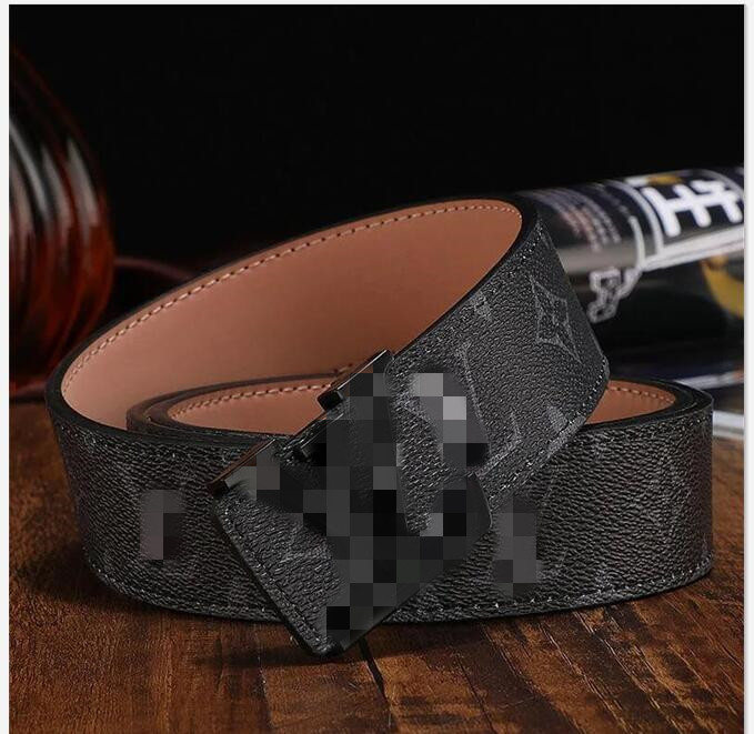 2021 Fashion Big buckle genuine leather belt belts men women high quality new mens belts AAA118 no box, Black;brown
2021 Fashion Big buckle genuine leather belt belts men women high quality new mens belts AAA118 no box, Black;brown