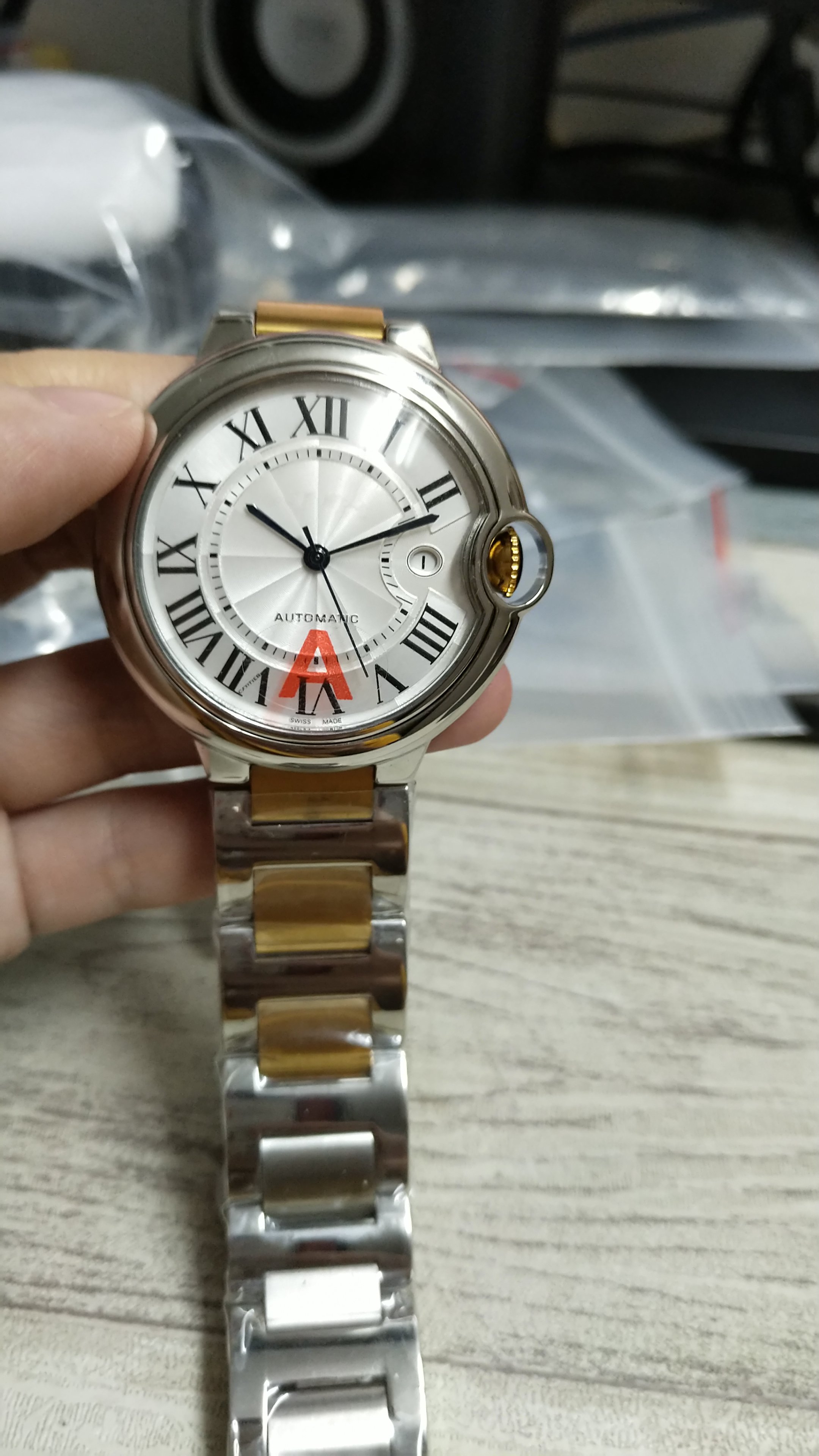 Top sell automatic watches for Man Automaitc watch mechanical stainless steel wristwatch 042, Slivery;brown
Top sell automatic watches for Man Automaitc watch mechanical stainless steel wristwatch 042, Slivery;brown