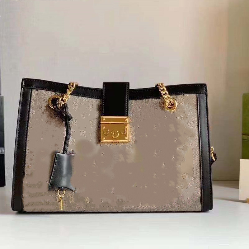 Women Designers Handbags Crossbody Bags 2021 Summer Shopping Fashion Tote Shoulder bag
Women Designers Handbags Crossbody Bags 2021 Summer Shopping Fashion Tote Shoulder bag