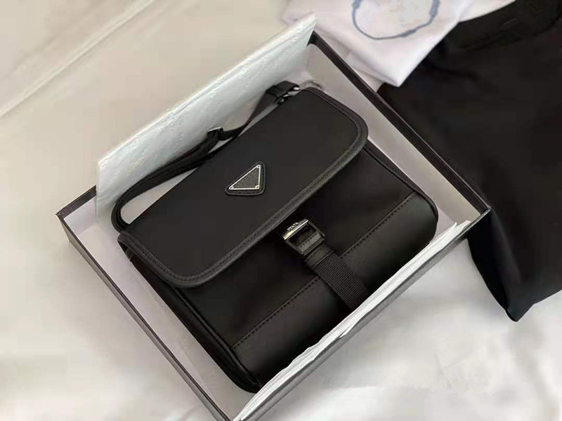 Handbag Multi Pochette Bag Crosbody Men and Women Phone Nylon Material Deigner Shoulder Waterproof Pure Meenger Pack High Quality
Handbag Multi Pochette Bag Crosbody Men and Women Phone Nylon Material Deigner Shoulder Waterproof Pure Meenger Pack High Quality