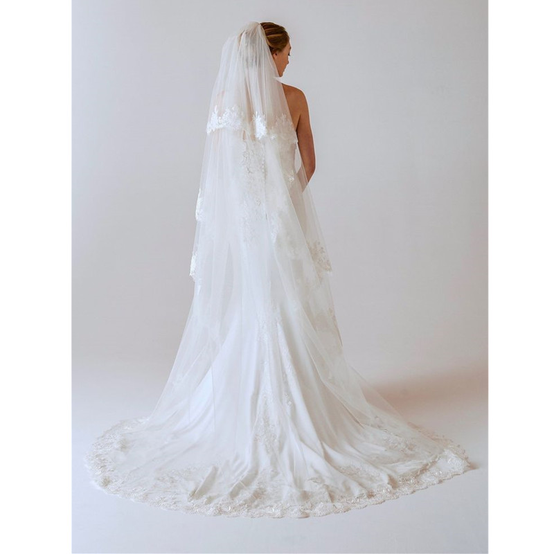 New Wedding Accessories White/Ivory Fashion Veil Ribbon Edge Short Two Layer Bridal Veils With Comb High QualityCCW0013